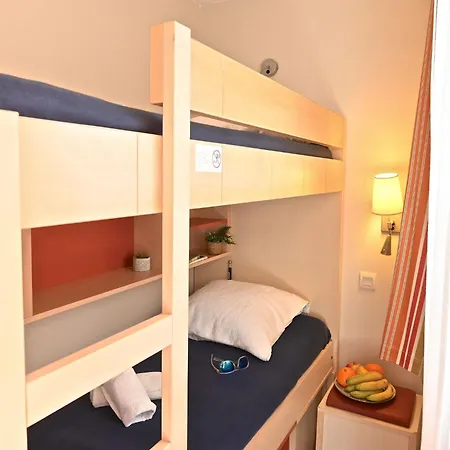 L'esquinade - P3 112 By Interhome Saint-Raphaël